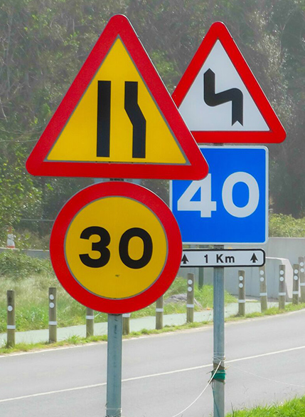 علائم ترافیکی